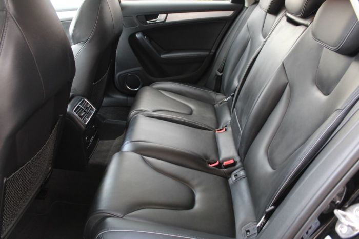 Audi RS4 4.2 FSI Quattro 5dr S Tronic Estate Petrol Black