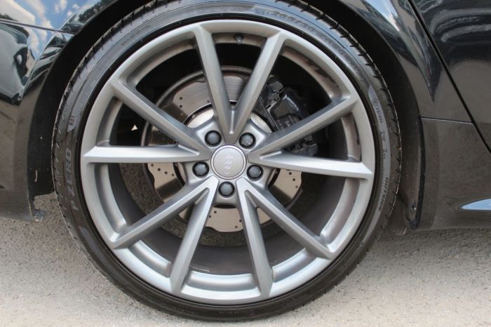 Audi RS4 4.2 FSI Quattro 5dr S Tronic Estate Petrol Black