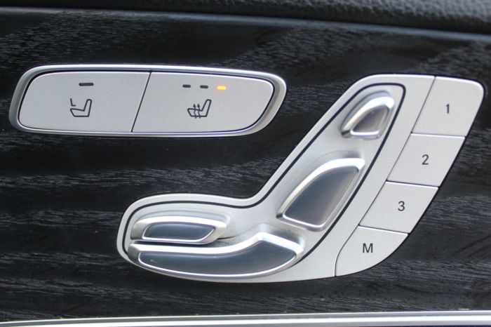Mercedes-Benz E Class 2.0 E350e AMG Line Premium Plus 4dr 9G-Tronic Saloon Petrol / Electric Hybrid Grey