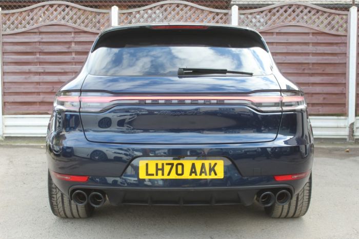 Porsche Macan 2.9 GTS 5dr PDK Estate Petrol Blue
