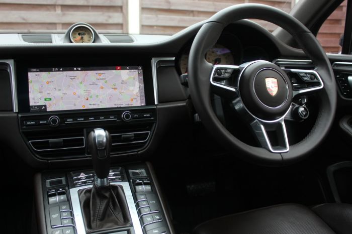 Porsche Macan 2.9 GTS 5dr PDK Estate Petrol Blue