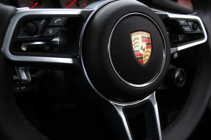Porsche Macan 2.9 GTS 5dr PDK Estate Petrol Blue