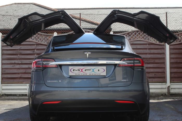 Tesla Model X 0.0 449kW 100kWh Dual Motor 5dr Auto Hatchback Electric Grey