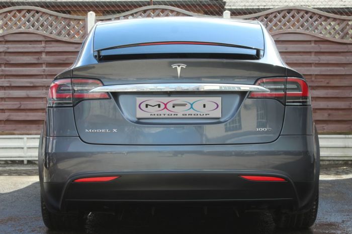 Tesla Model X 0.0 449kW 100kWh Dual Motor 5dr Auto Hatchback Electric Grey