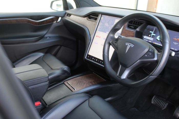Tesla Model X 0.0 449kW 100kWh Dual Motor 5dr Auto Hatchback Electric Grey