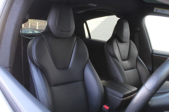 Tesla Model X 0.0 449kW 100kWh Dual Motor 5dr Auto Hatchback Electric Grey