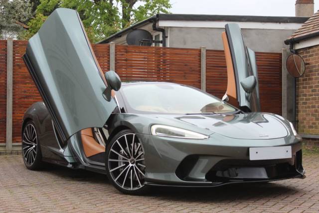 McLaren Gt 4.0 V8 2dr SSG Auto Coupe Petrol Green