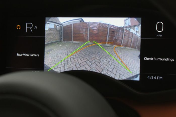 McLaren Gt 4.0 V8 2dr SSG Auto Coupe Petrol Green