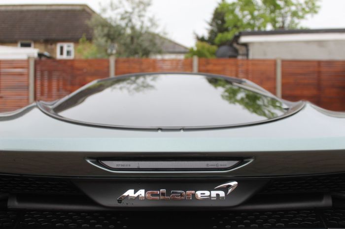 McLaren Gt 4.0 V8 2dr SSG Auto Coupe Petrol Green