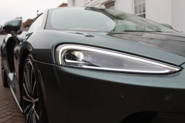 McLaren Gt 4.0 V8 2dr SSG Auto Coupe Petrol Green