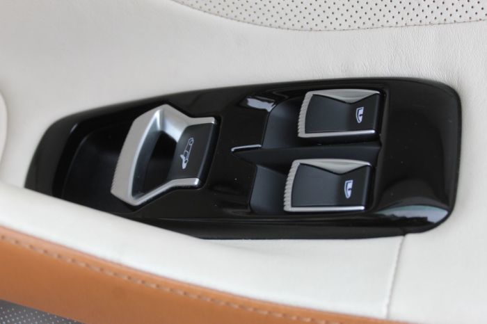McLaren Gt 4.0 V8 2dr SSG Auto Coupe Petrol Green