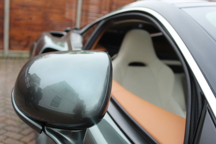 McLaren Gt 4.0 V8 2dr SSG Auto Coupe Petrol Green
