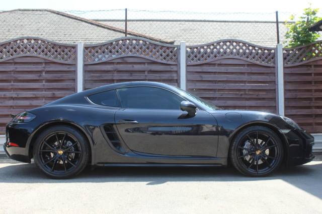 2018 Porsche Cayman 2.0 2dr PDK