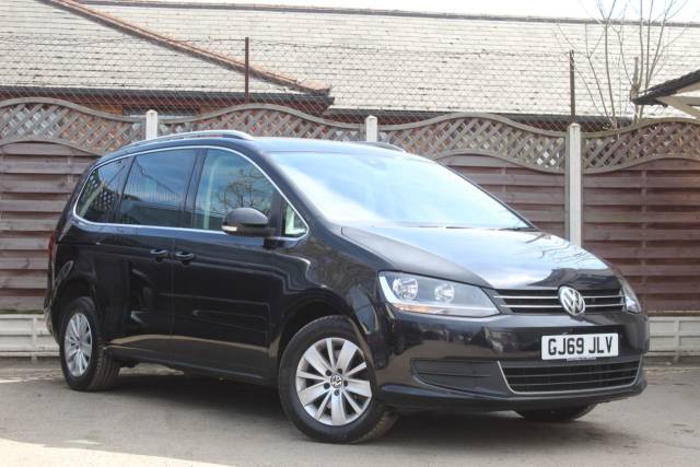 Volkswagen Sharan 2.0 TDI SCR 150 SE Nav 5dr MPV Diesel Black