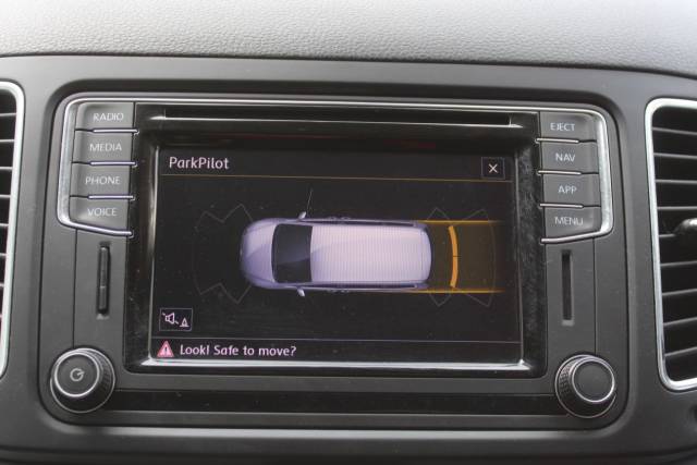 2019 Volkswagen Sharan 2.0 TDI SCR 150 SE Nav 5dr