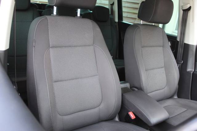 2019 Volkswagen Sharan 2.0 TDI SCR 150 SE Nav 5dr