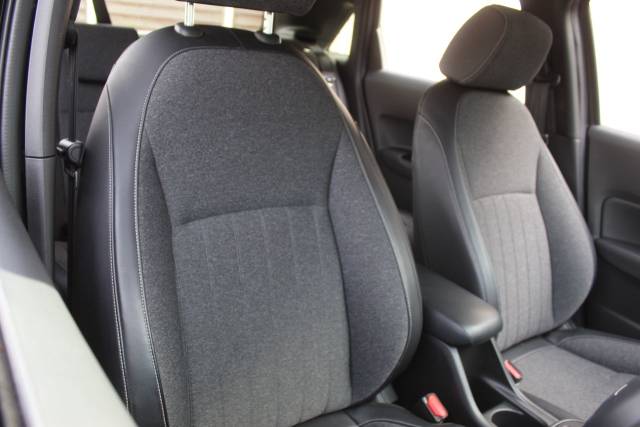 2022 Honda Jazz 1.5 i-MMD Hybrid SR 5dr eCVT