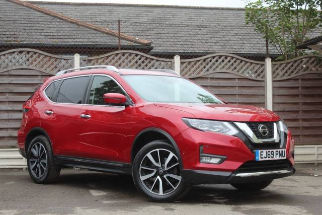 Nissan X Trail 1.3 DiG-T Tekna 5dr [7 Seat] DCT Estate Petrol Red