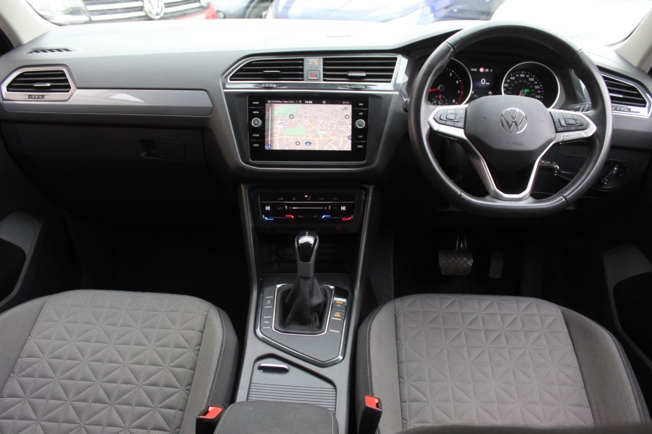 VOLKSWAGEN TIGUAN 1.5 TSI 150 LIFE 5DR DSG 2023 23 VOLKSWAGEN TIGUAN 1.5 TSI...