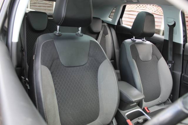 2018 Vauxhall Grandland X 1.2 Turbo Sport Nav 5dr