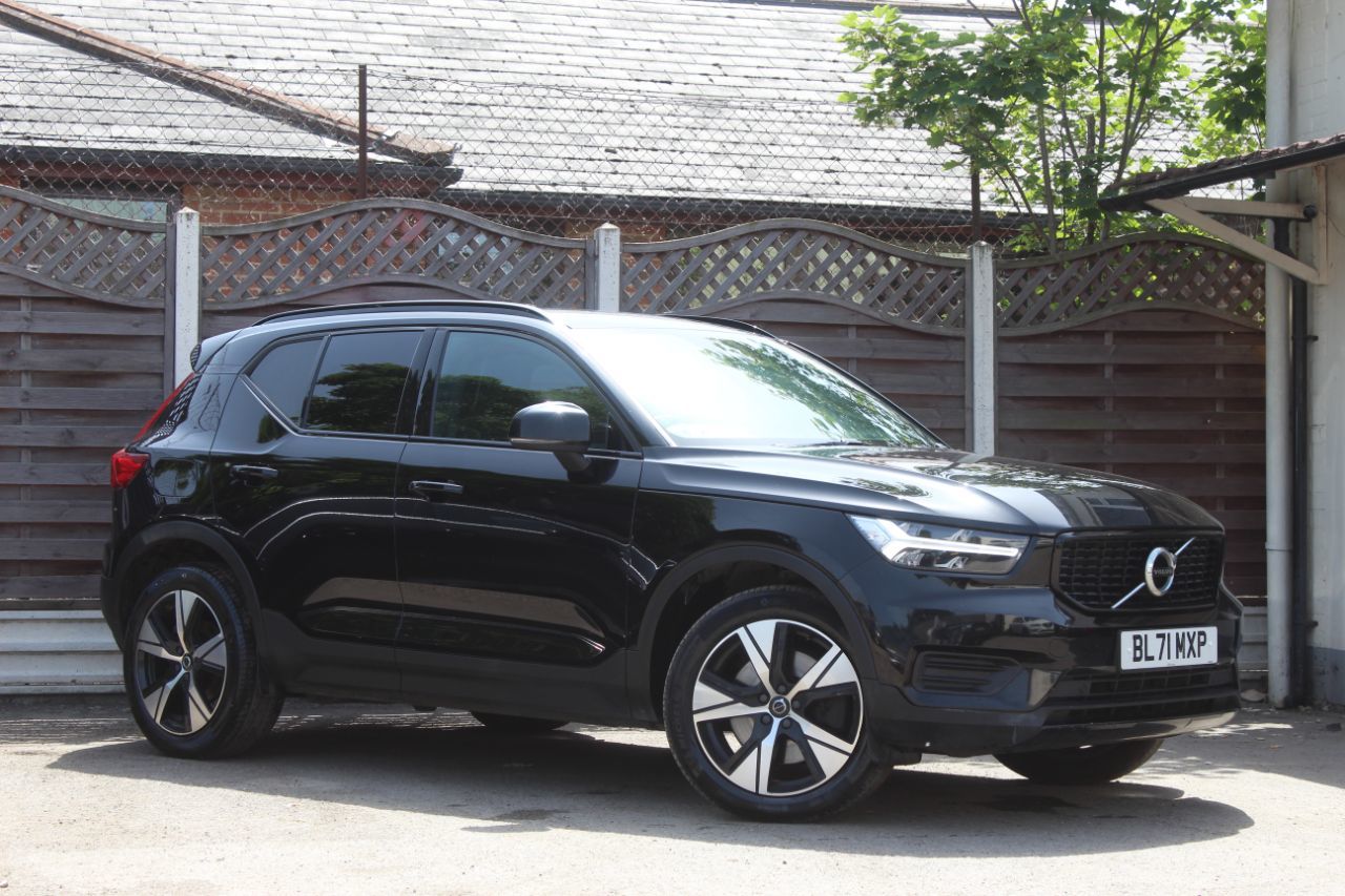 2022 Volvo XC40
