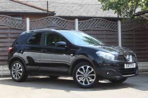 NISSAN QASHQAI at MFI Motors London