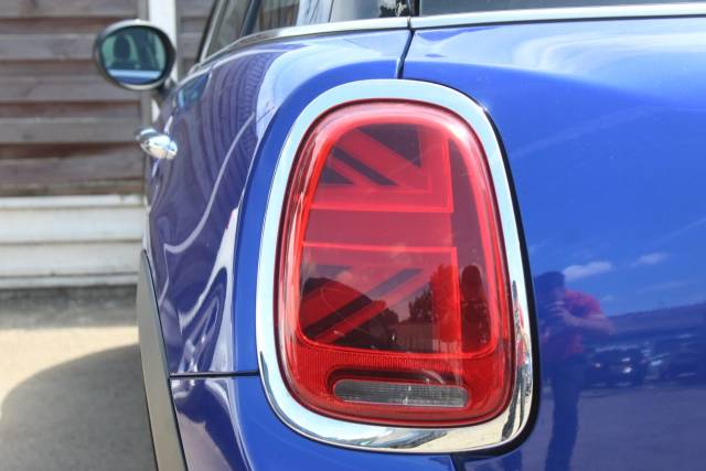 2019 Mini Hatchback 1.5 Cooper Classic II 5dr
