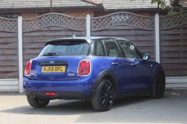 2019 Mini Hatchback 1.5 Cooper Classic II 5dr