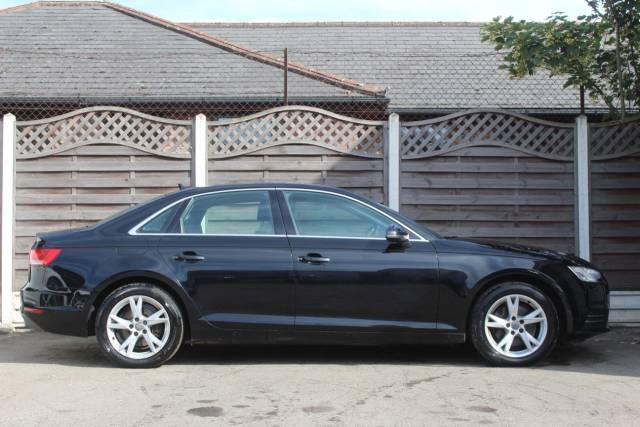 2017 Audi A4 1.4T FSI Sport 4dr