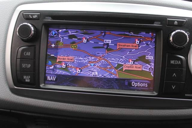 2012 Toyota Yaris 1.5 VVT-i Hybrid T4 5dr CVT