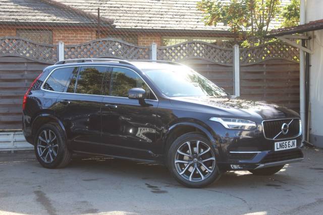 Volvo XC90 2.0 D5 Momentum 5dr AWD Geartronic Estate Diesel Blue