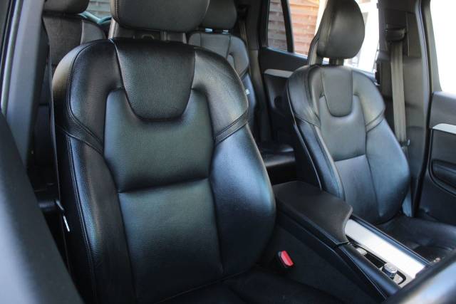 2015 Volvo XC90 2.0 D5 Momentum 5dr AWD Geartronic