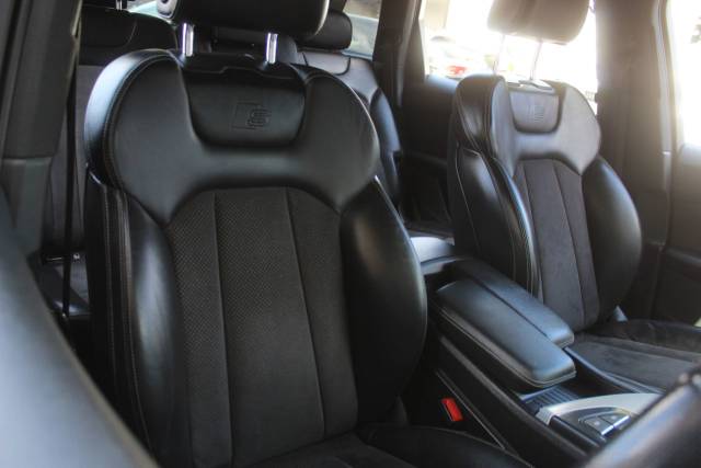 2016 Audi Q7 3.0 TDI Quattro S Line 5dr Tip Auto
