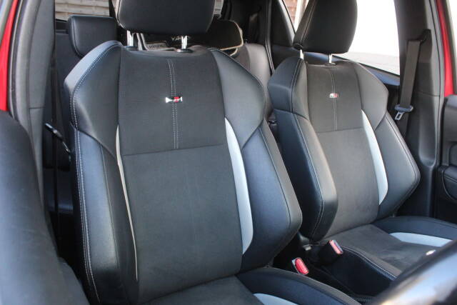 2019 Toyota Yaris 1.5 Hybrid GR-Sport 5dr CVT
